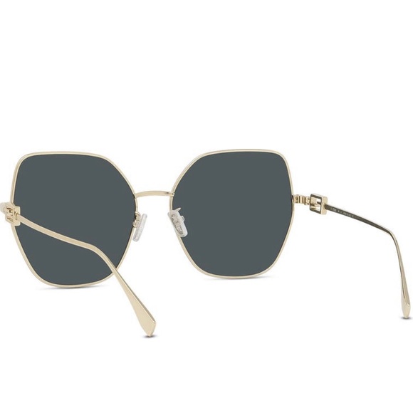 ✨Host Pick✨Fendi Baguette 59mm Butterfly Sunglasses - Picture 9 of 11